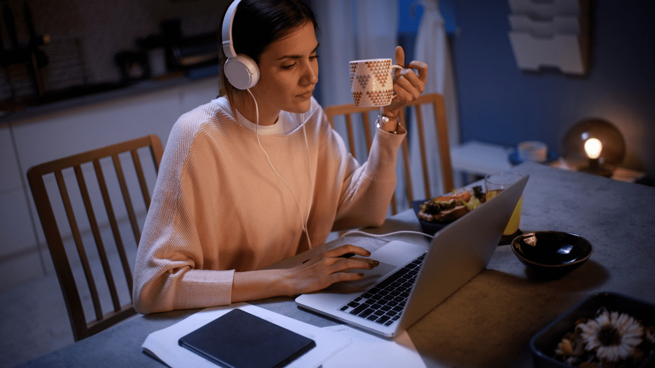 How to Maintain Productivity and Motivation While Working from Home